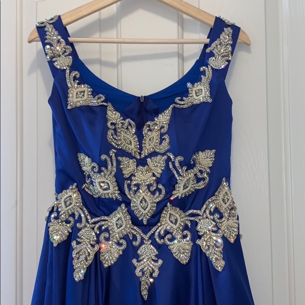 Beautiful blue formal dress (off the shoulder)